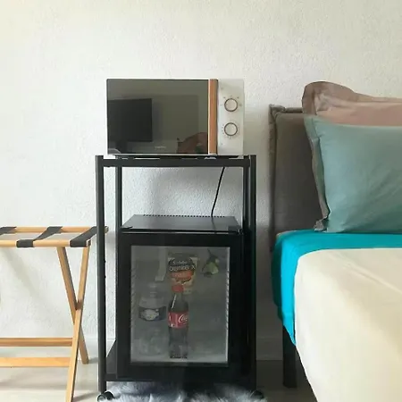 Penzion Douillette Avec Parking Prive, Salle De Bains Privee Et Netflix 3*